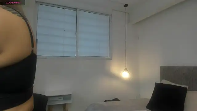 Snapshot of Darkmoon_1 chatting on May 26, 2026, 12:56 pm Darkmoon 1 online show from May 26, 2026, 12:56 pm