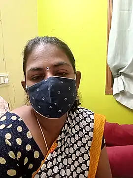 cathrine92 online show from May 8, 2026, 6:13 pm