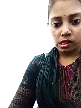 Simmi-00 online show from May 2, 2026, 4:39 am