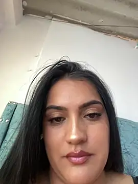 SahanaPrincesss online show from May 21, 2026, 4:47 pm