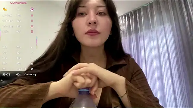 Snapshot of Sonata_Asky chatting on July 13, 2026, 10:07 am Sonata Asky online show from July 13, 2026, 10:07 am