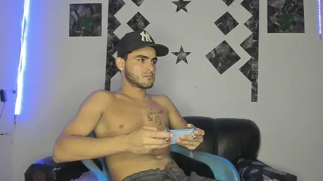 Snapshot of Master_King_Crazzy666 chatting on May 30, 2026, 6:49 pm Master King Crazzy666 online show from May 30, 2026, 6:49 pm