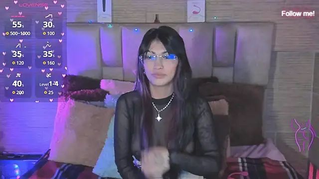 mia smoke  online show from June 25, 2026, 7:13 am