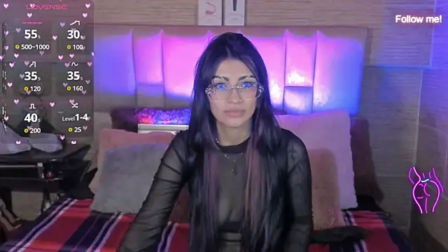 mia smoke  online show from June 30, 2026, 4:02 am