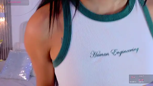 ScarlettVelvet online show from July 21, 2026, 1:02 pm