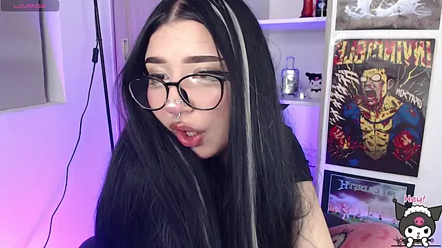 Snapshot of VamppyJanne chatting on May 22, 2026, 2:19 am VamppyJanne online show from May 22, 2026, 2:19 am