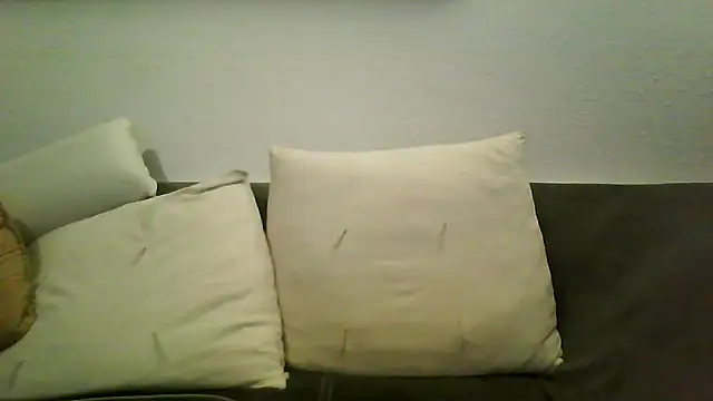 Soloyan online show from September 30, 2025, 4:39 am