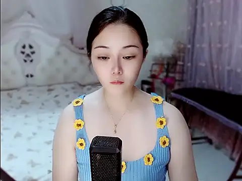 Amy-cnbaby online show from June 18, 2026, 1:17 am