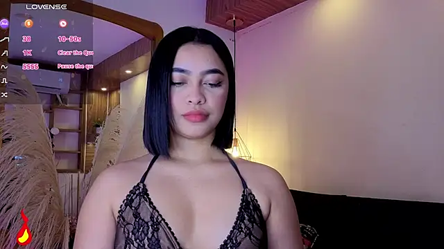 Chloe monroee online show from June 1, 2026, 3:08 am