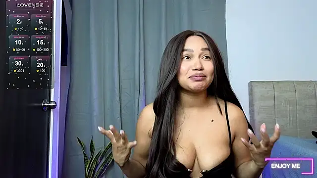 megangil  online show from July 12, 2026, 6:37 am
