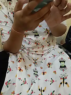 Seema yadav01 online show from June 18, 2026, 5:08 am