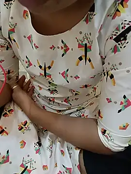 Seema yadav01 online show from June 26, 2026, 5:23 am