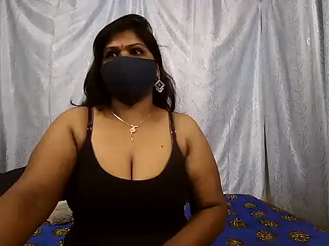 Snapshot of magilyatchini chatting on July 29, 2026, 3:48 am magilyatchini online show from July 29, 2026, 3:48 am