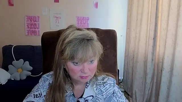 Melania Cook online show from July 1, 2026, 10:17 am