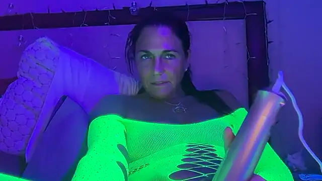 cum2medaddy2 online show from June 24, 2026, 7:02 pm