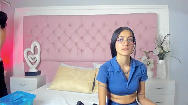 Snapshot of SarahDoll__ chatting on May 21, 2026, 12:56 pm SarahDoll online show from May 21, 2026, 12:56 pm