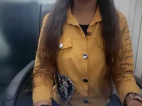 Harleen Kaur07 online show from May 13, 2026, 8:55 am