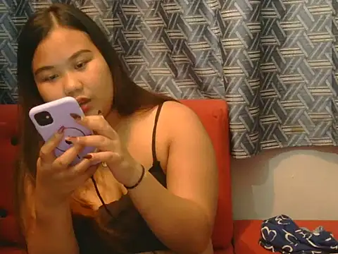 Snapshot of hotchickgirl chatting on June 3, 2026, 3:06 pm hotchickgirl online show from June 3, 2026, 3:06 pm