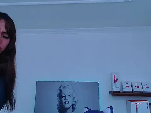 anyela bubble18 online show from June 17, 2026, 7:26 pm