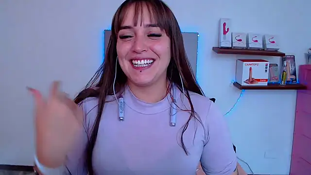 anyela bubble18 online show from June 30, 2026, 7:59 pm