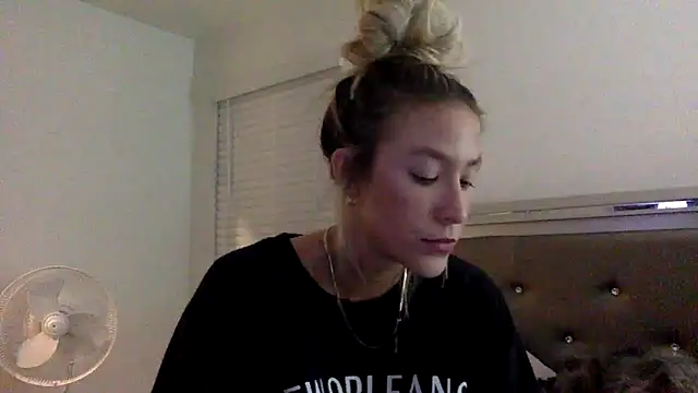 Snapshot of Misss_alyssaaa chatting on May 8, 2026, 1:11 am Misss alyssaaa online show from May 8, 2026, 1:11 am