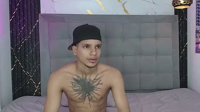 kai storm77 online show from June 25, 2026, 3:28 am