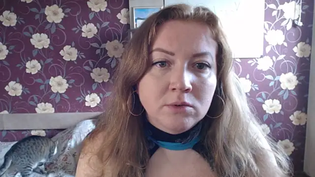 Kate R online show from June 17, 2026, 12:50 pm