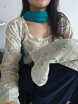Snapshot of zoya_baby_ chatting on July 4, 2026, 4:07 am zoya baby online show from July 4, 2026, 4:07 am