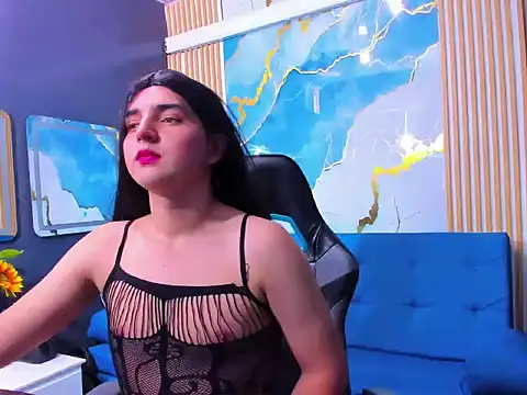 Gaby Gil  online show from May 20, 2026, 12:33 pm