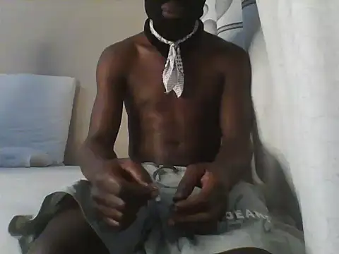 Snapshot of Tbangs_ chatting on June 2, 2026, 12:01 am Tbangs online show from June 2, 2026, 12:01 am