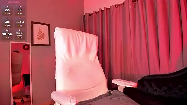 Scarlet Big boobs online show from July 15, 2026, 4:18 am
