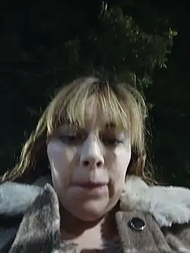 Isabella  Risky online show from June 14, 2026, 12:19 am