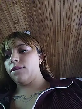 Isabella  Risky online show from July 4, 2026, 10:27 pm