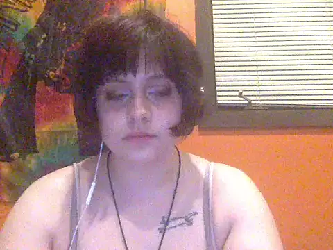 Snapshot of moniqueisalovergirl chatting on May 18, 2026, 2:18 am moniqueisalovergirl online show from May 18, 2026, 2:18 am