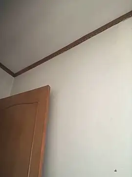 nidejiejie online show from June 10, 2026, 3:29 am