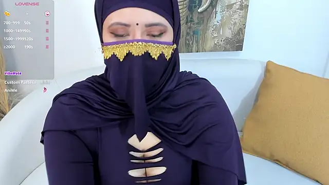 yasmin dina online show from May 7, 2026, 1:38 pm