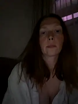MillaSmileX online show from May 29, 2026, 5:33 pm