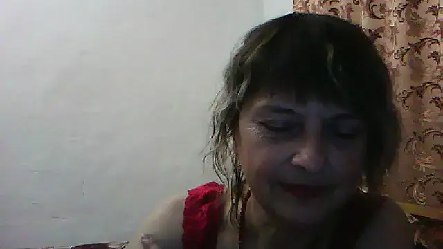 Snapshot of ElizabethGorden chatting on May 15, 2026, 5:42 pm ElizabethGorden online show from May 15, 2026, 5:42 pm
