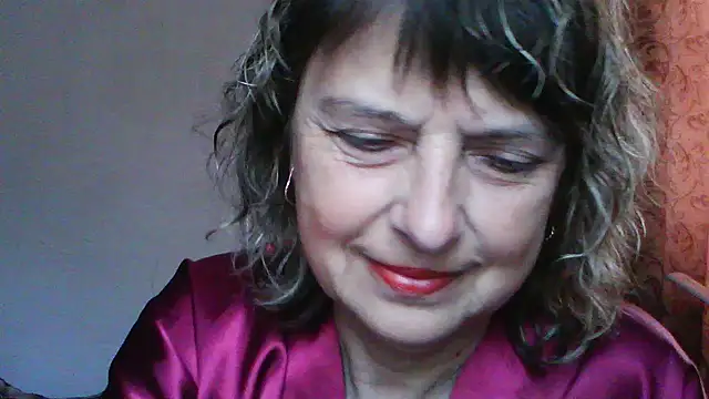 Snapshot of ElizabethGorden chatting on May 17, 2026, 4:32 am ElizabethGorden online show from May 17, 2026, 4:32 am