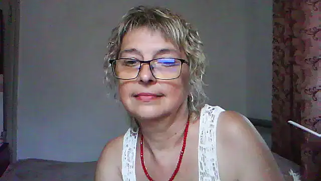 Snapshot of ElizabethGorden chatting on June 30, 2026, 6:42 pm ElizabethGorden online show from June 30, 2026, 6:42 pm