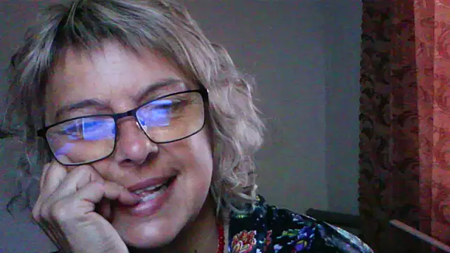 Snapshot of ElizabethGorden chatting on July 23, 2026, 3:26 am ElizabethGorden online show from July 23, 2026, 3:26 am