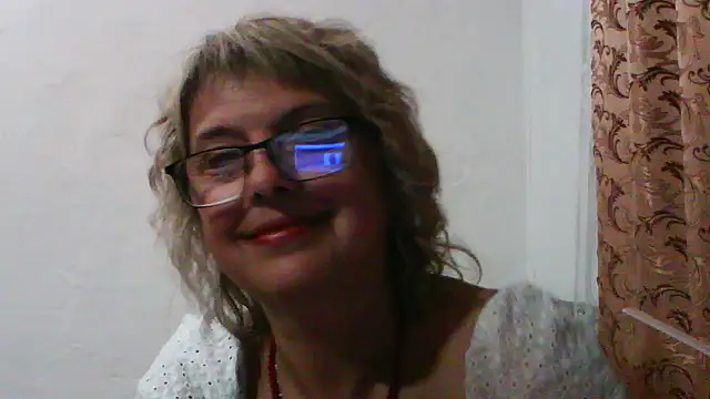 Snapshot of ElizabethGorden chatting on July 28, 2026, 7:15 pm ElizabethGorden online show from July 28, 2026, 7:15 pm