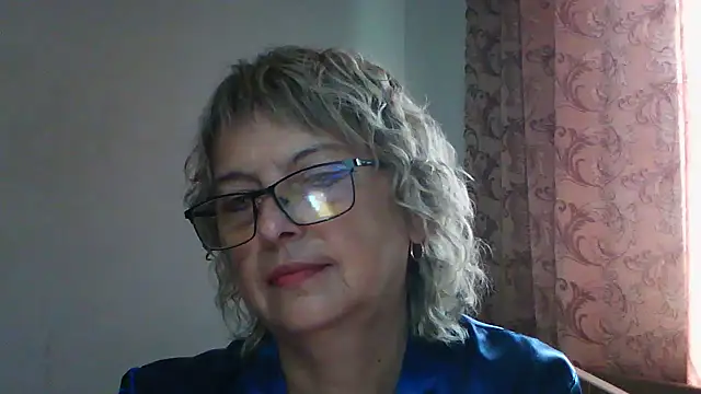 Snapshot of ElizabethGorden chatting on July 31, 2026, 5:29 am ElizabethGorden online show from July 31, 2026, 5:29 am