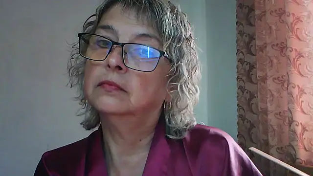 Snapshot of ElizabethGorden chatting on August 2, 2026, 5:50 am ElizabethGorden online show from August 2, 2026, 5:50 am