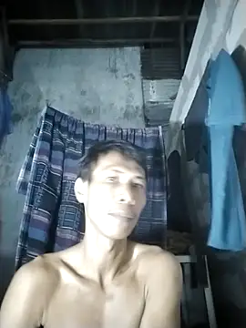 TopModel88 online show from May 15, 2026, 12:23 pm
