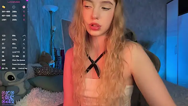 Eve Dark Side online show from July 16, 2026, 6:52 am