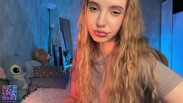 Eve Dark Side online show from July 22, 2026, 7:55 am
