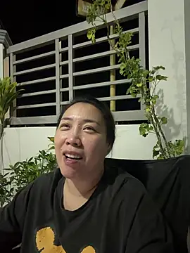 Snapshot of WildWet69Jamila chatting on May 4, 2026, 2:57 pm WildWet69Jamila online show from May 4, 2026, 2:57 pm