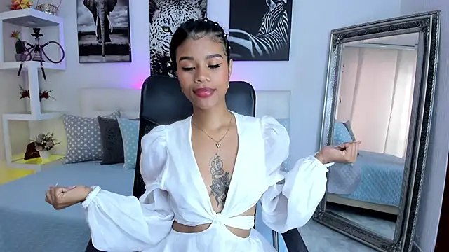 Snapshot of lilith-lior chatting on May 12, 2026, 12:24 pm lilith-lior online show from May 12, 2026, 12:24 pm