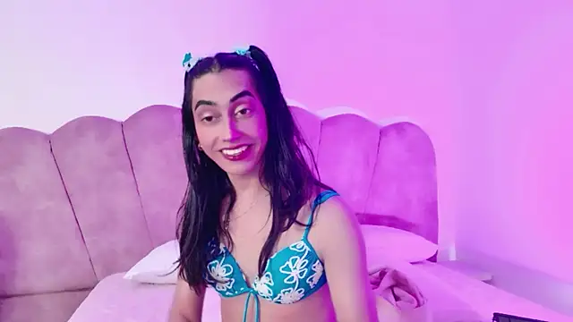 Alexadomina22 online show from July 21, 2026, 8:11 pm